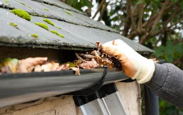 gutter cleaning Chilbolton Down, Hampshire